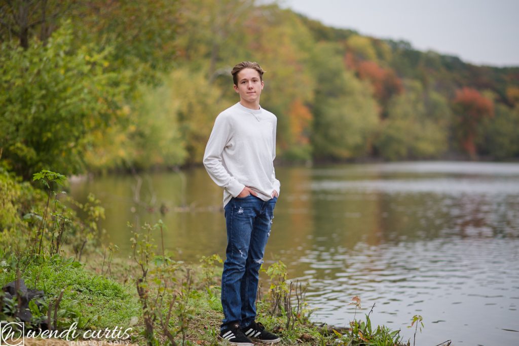 senior boy outdoor session