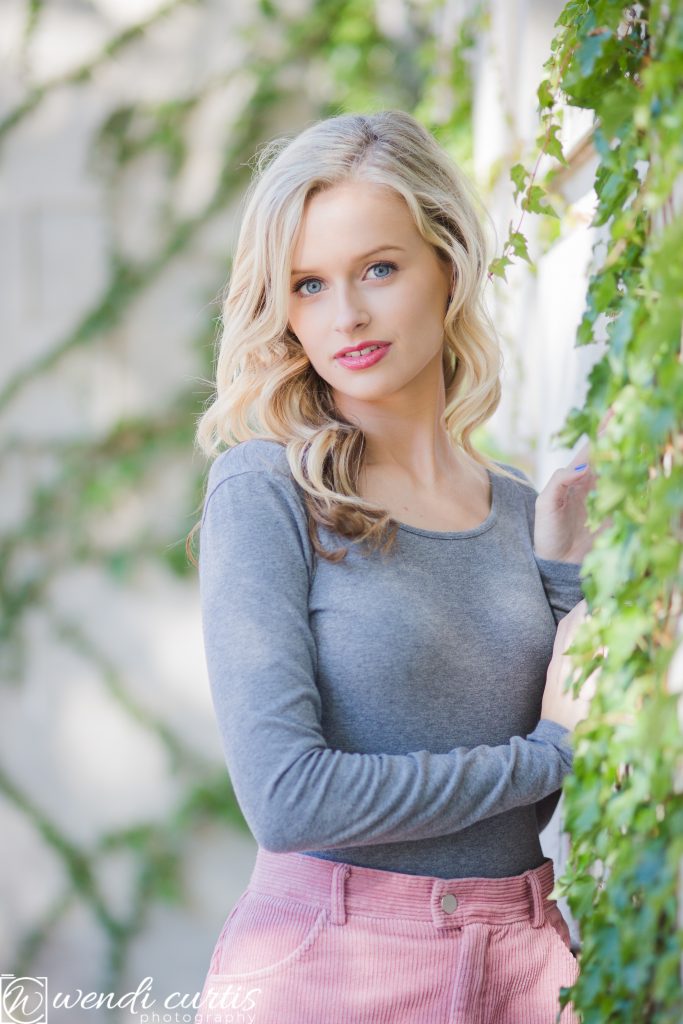 ivy wall senior girl